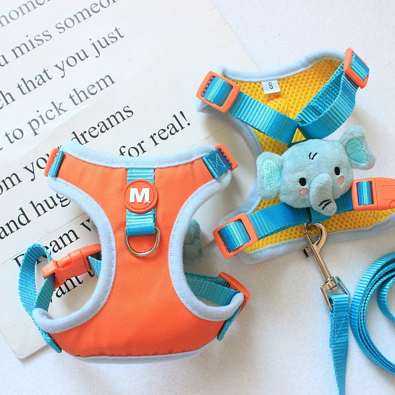 Collar y arnés ajustable para bulldog francés. Correa con estampado animal para perros pequeños y medianos.
